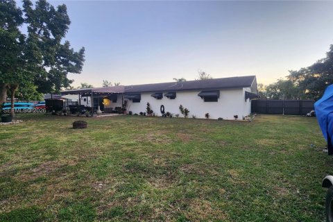 Villa ou maison à vendre à Homestead, Floride: 3 chambres, 162.76 m2 № 2005211 - photo 3