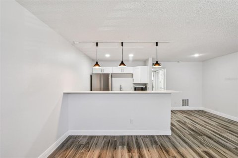 Copropriété à louer à Tampa, Floride: 1 chambre, 70.61 m2 № 1858249 - photo 18