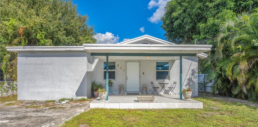 Casa en Miami, Florida 3 dormitorios, 127.18 m2 № 1970869