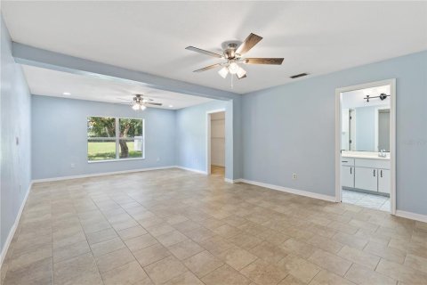 Villa ou maison à vendre à Summerfield, Floride: 4 chambres, 234.67 m2 № 2339704 - photo 11