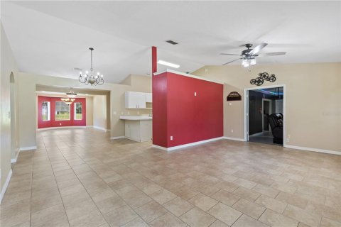 Villa ou maison à vendre à Summerfield, Floride: 4 chambres, 234.67 m2 № 2339704 - photo 4