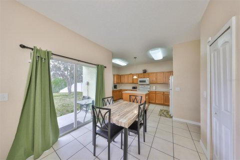 Villa ou maison à vendre à Riverview, Floride: 4 chambres, 232.44 m2 № 1562017 - photo 8