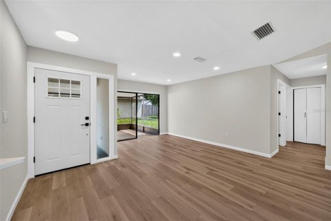 Villa ou maison à vendre à Palm Harbor, Floride: 3 chambres, 153.75 m2 № 2258281 - photo 7
