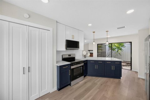 Villa ou maison à vendre à Palm Harbor, Floride: 3 chambres, 153.75 m2 № 2258281 - photo 16