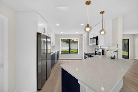 Villa ou maison à vendre à Palm Harbor, Floride: 3 chambres, 153.75 m2 № 2258281 - photo 14