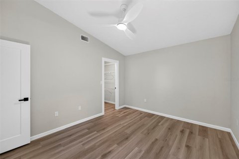 Villa ou maison à vendre à Palm Harbor, Floride: 3 chambres, 153.75 m2 № 2258281 - photo 27