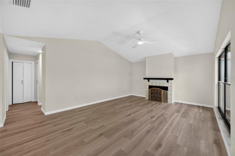 Villa ou maison à vendre à Palm Harbor, Floride: 3 chambres, 153.75 m2 № 2258281 - photo 10