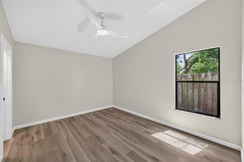 Villa ou maison à vendre à Palm Harbor, Floride: 3 chambres, 153.75 m2 № 2258281 - photo 26
