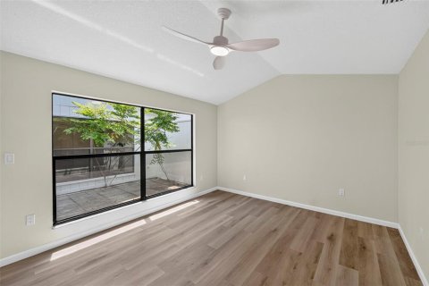 Villa ou maison à vendre à Palm Harbor, Floride: 3 chambres, 153.75 m2 № 2258281 - photo 21