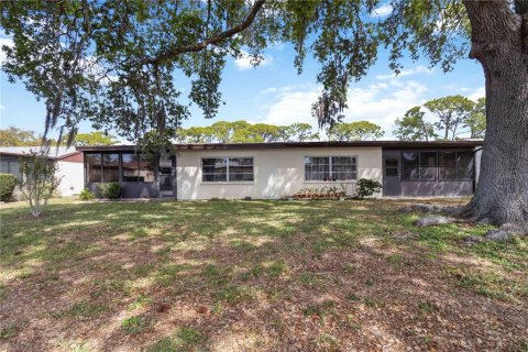 Condo in Sarasota, Florida, 2 bedrooms № 2109977 - photo 28