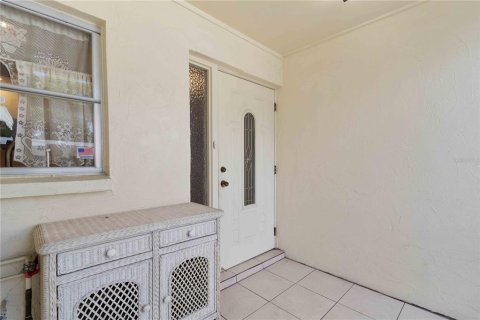 Condo in Sarasota, Florida, 2 bedrooms № 2109977 - photo 5