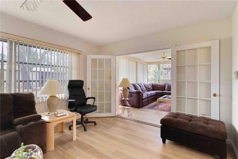 Condo in Sarasota, Florida, 2 bedrooms № 2109977 - photo 16