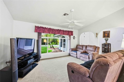 Villa ou maison à vendre à Port Charlotte, Floride: 3 chambres, 179.77 m2 № 2215609 - photo 10