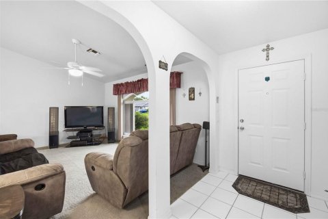 Villa ou maison à vendre à Port Charlotte, Floride: 3 chambres, 179.77 m2 № 2215609 - photo 7