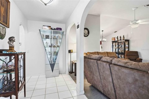 Villa ou maison à vendre à Port Charlotte, Floride: 3 chambres, 179.77 m2 № 2215609 - photo 8