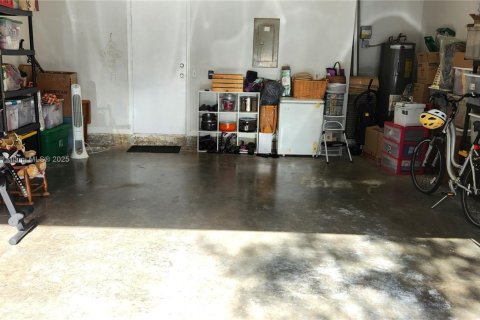 Casa en venta en Margate, Florida, 3 dormitorios, 206.43 m2 № 1975949 - foto 6