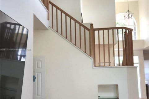 Casa en venta en Margate, Florida, 3 dormitorios, 206.43 m2 № 1975949 - foto 14