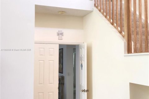 Casa en venta en Margate, Florida, 3 dormitorios, 206.43 m2 № 1975949 - foto 13