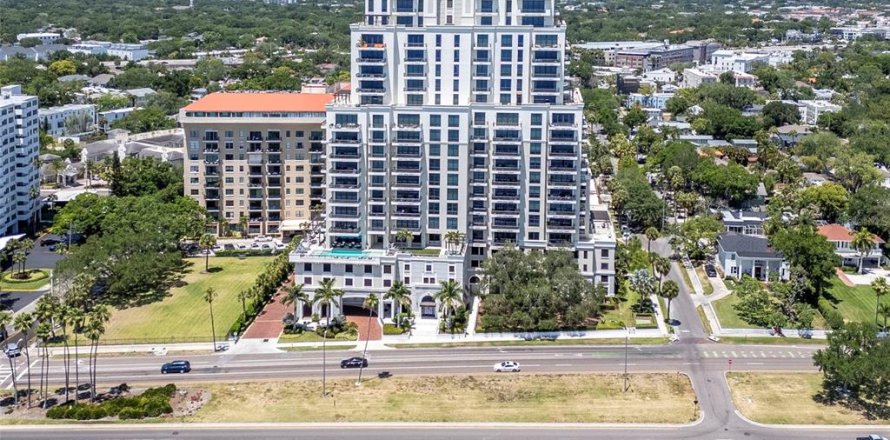 Condo in Tampa, Florida, 2 bedrooms  № 2114517