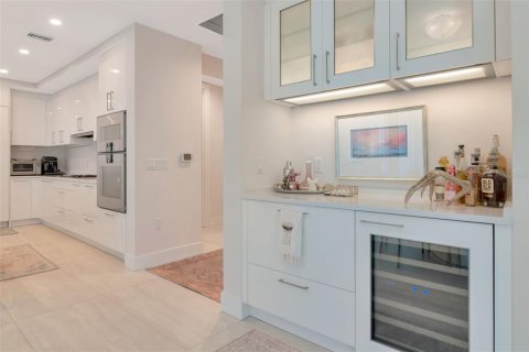 Condo in Tampa, Florida, 2 bedrooms  № 2114517 - photo 27