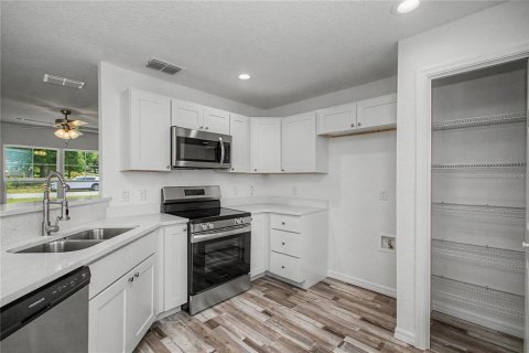 Casa en venta en Ocala, Florida, 3 dormitorios, 125.23 m2 № 2236938 - foto 7