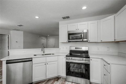 Casa en venta en Ocala, Florida, 3 dormitorios, 125.23 m2 № 2236938 - foto 8