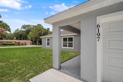 Casa en venta en Ocala, Florida, 3 dormitorios, 125.23 m2 № 2236938 - foto 2