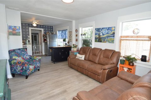 Villa ou maison à vendre à Saint Petersburg, Floride: 4 chambres, 99.22 m2 № 2091837 - photo 7