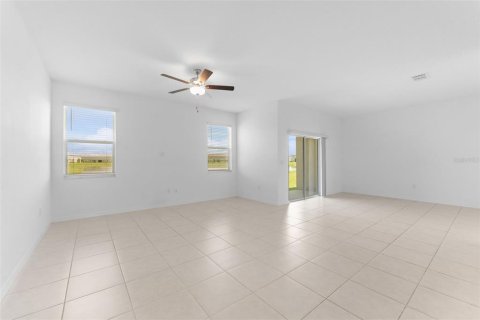 Adosado en alquiler en San Antonio, Florida, 3 dormitorios, 215.44 m2 № 2287470 - foto 7