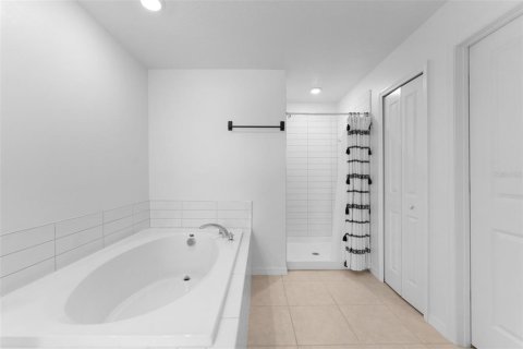 Adosado en alquiler en San Antonio, Florida, 3 dormitorios, 215.44 m2 № 2287470 - foto 18