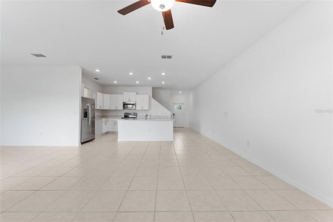 Adosado en alquiler en San Antonio, Florida, 3 dormitorios, 215.44 m2 № 2287470 - foto 8
