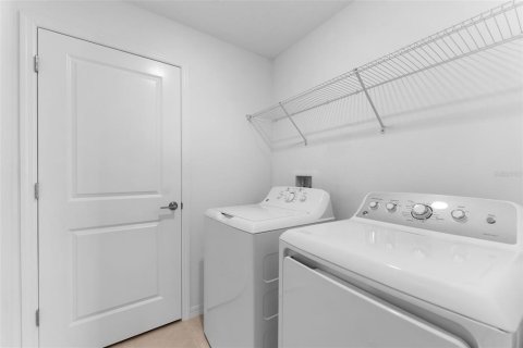 Adosado en alquiler en San Antonio, Florida, 3 dormitorios, 215.44 m2 № 2287470 - foto 27