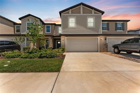 Adosado en San Antonio, Florida 3 dormitorios, 215.44 m2 № 2287470