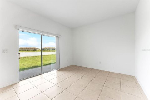 Adosado en alquiler en San Antonio, Florida, 3 dormitorios, 215.44 m2 № 2287470 - foto 9