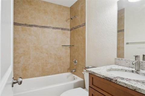 Villa ou maison à vendre à Tampa, Floride: 6 chambres, 310.67 m2 № 1690068 - photo 14