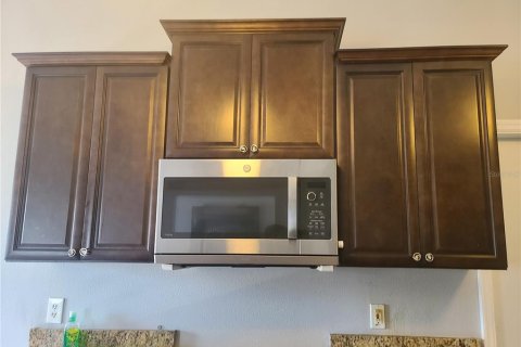 Villa ou maison à vendre à Kissimmee, Floride: 3 chambres, 148.64 m2 № 2313213 - photo 21