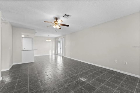 Propiedad comercial en venta en Lakeland, Florida, 4 dormitorios, 197.32 m2 № 1637708 - foto 4