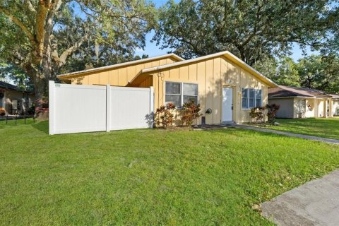 Propiedad comercial en venta en Lakeland, Florida, 4 dormitorios, 197.32 m2 № 1637708 - foto 2