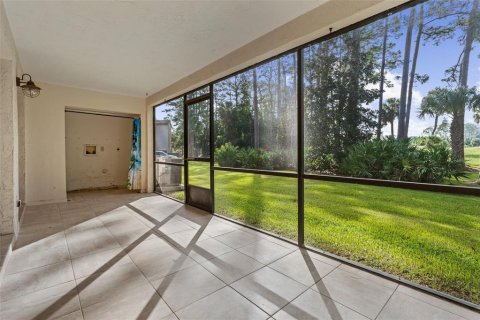Condo in Daytona Beach, Florida, 2 bedrooms  № 2379236 - photo 19