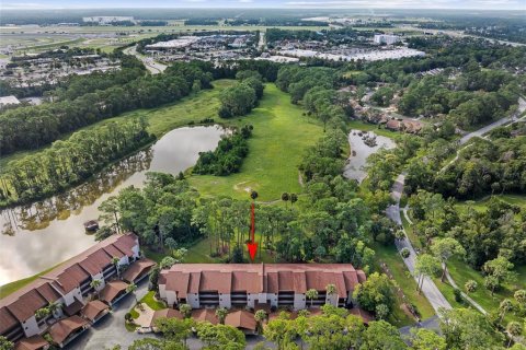 Condo in Daytona Beach, Florida, 2 bedrooms  № 2379236 - photo 25