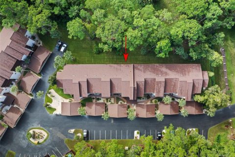 Condo in Daytona Beach, Florida, 2 bedrooms  № 2379236 - photo 23