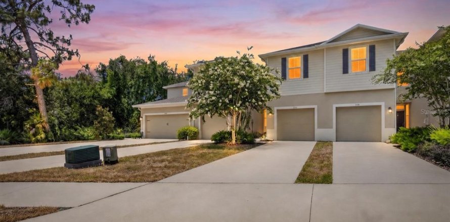 Touwnhouse à Holiday, Floride 3 chambres, 134.15 m2 № 2239712