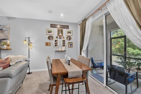 Touwnhouse à vendre à Holiday, Floride: 3 chambres, 134.15 m2 № 2239712 - photo 18