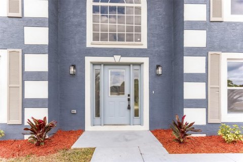 House in Palm Coast, Florida 5 bedrooms, 272.02 sq.m. № 1545489 - photo 2