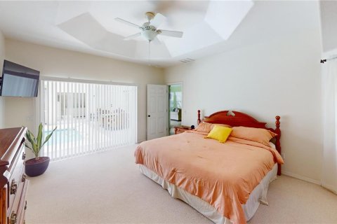 House in Port Charlotte, Florida 3 bedrooms, 166.2 sq.m. № 1845234 - photo 19