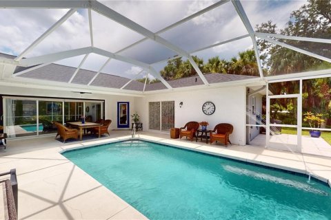 House in Port Charlotte, Florida 3 bedrooms, 166.2 sq.m. № 1845234 - photo 6