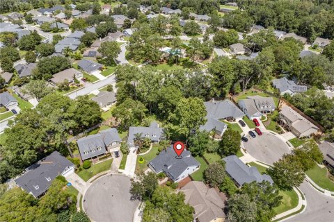 House in Gainesville, Florida 5 bedrooms, 284.93 sq.m. № 1837658 - photo 2