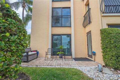 Condo in Clearwater, Florida, 2 bedrooms  № 661572 - photo 2
