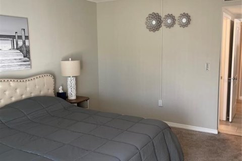 Condo in Clearwater, Florida, 2 bedrooms  № 661572 - photo 19
