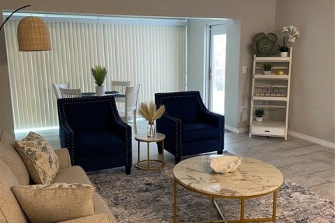 Condo in Clearwater, Florida, 2 bedrooms  № 661572 - photo 13